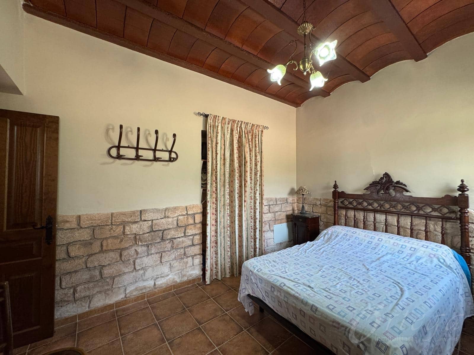 4 makuuhuone Maalaistalo myytävänä paikassa Cehegin mukana uima-altaan 
autotalli - 250 000 € (Ref: 9486962)