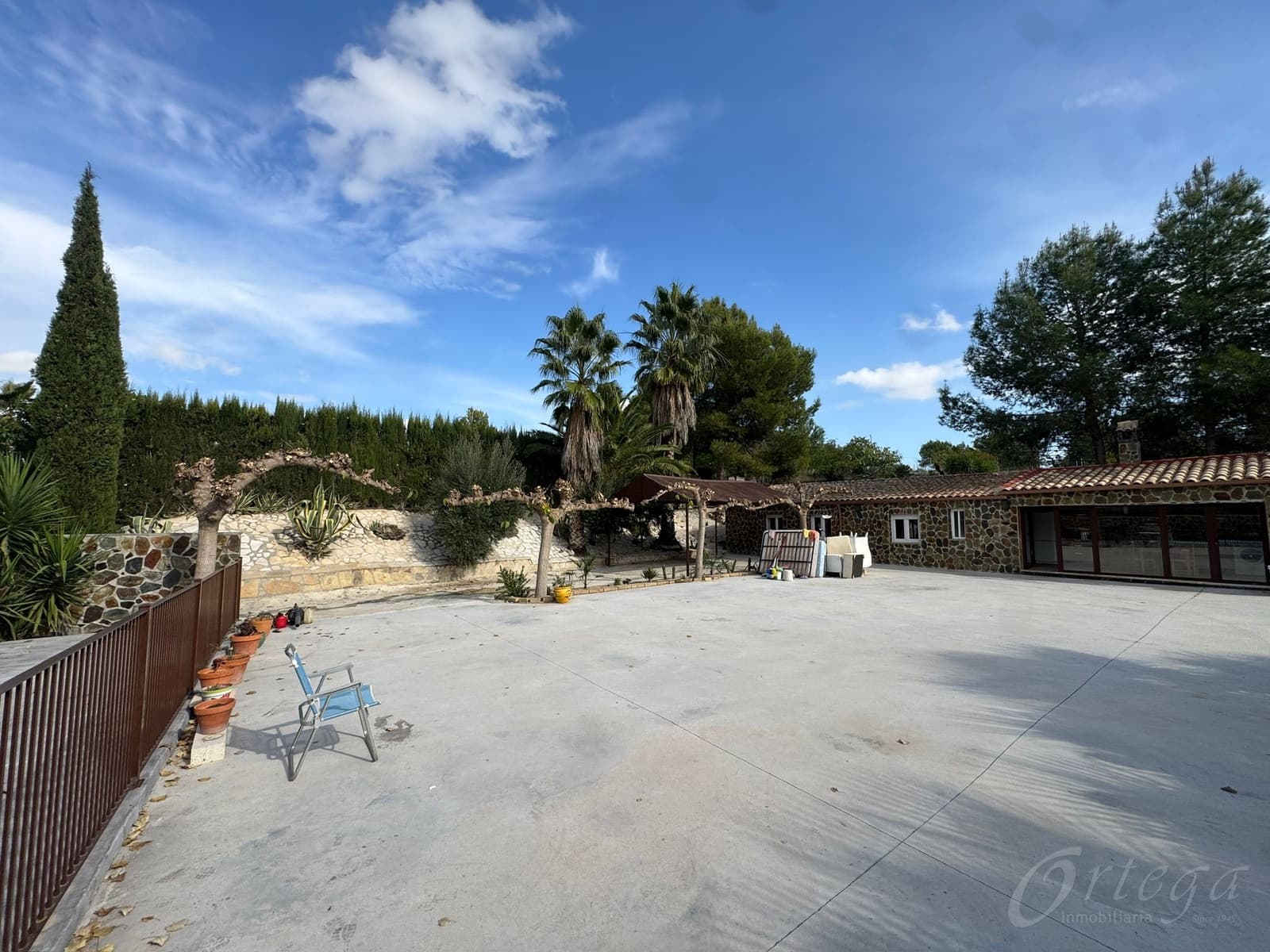 2 bedroom Finca/Country House for rent in Cehegin with pool garage - € 650 (Ref: 9486964)