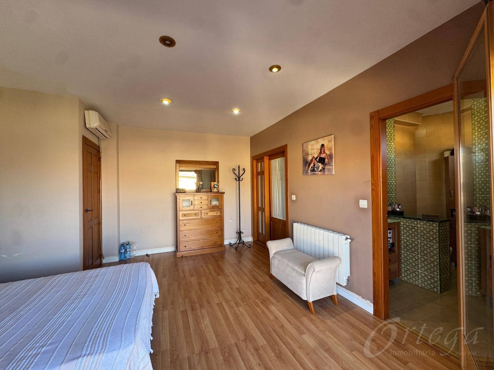 Casa de 4 habitaciones en Cehegín en venta con garaje - 230.000 € (Ref: 9486966)