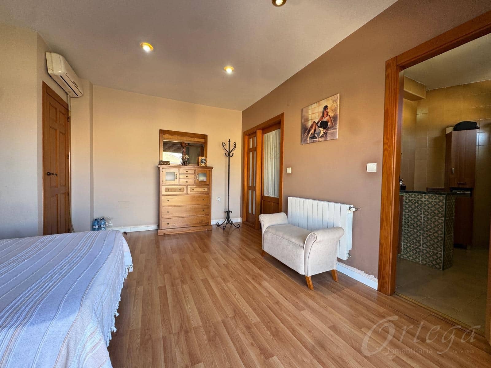 Casa de 4 habitaciones en Cehegín en venta con garaje - 230.000 € (Ref: 9486966)