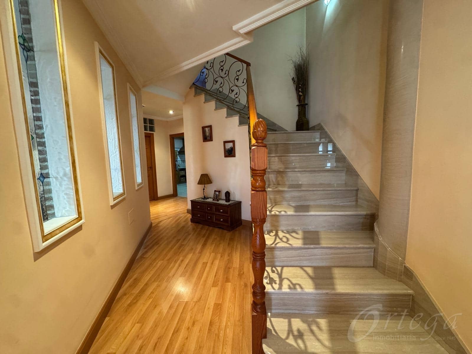 Casa de 4 habitaciones en Cehegín en venta con garaje - 230.000 € (Ref: 9486966)