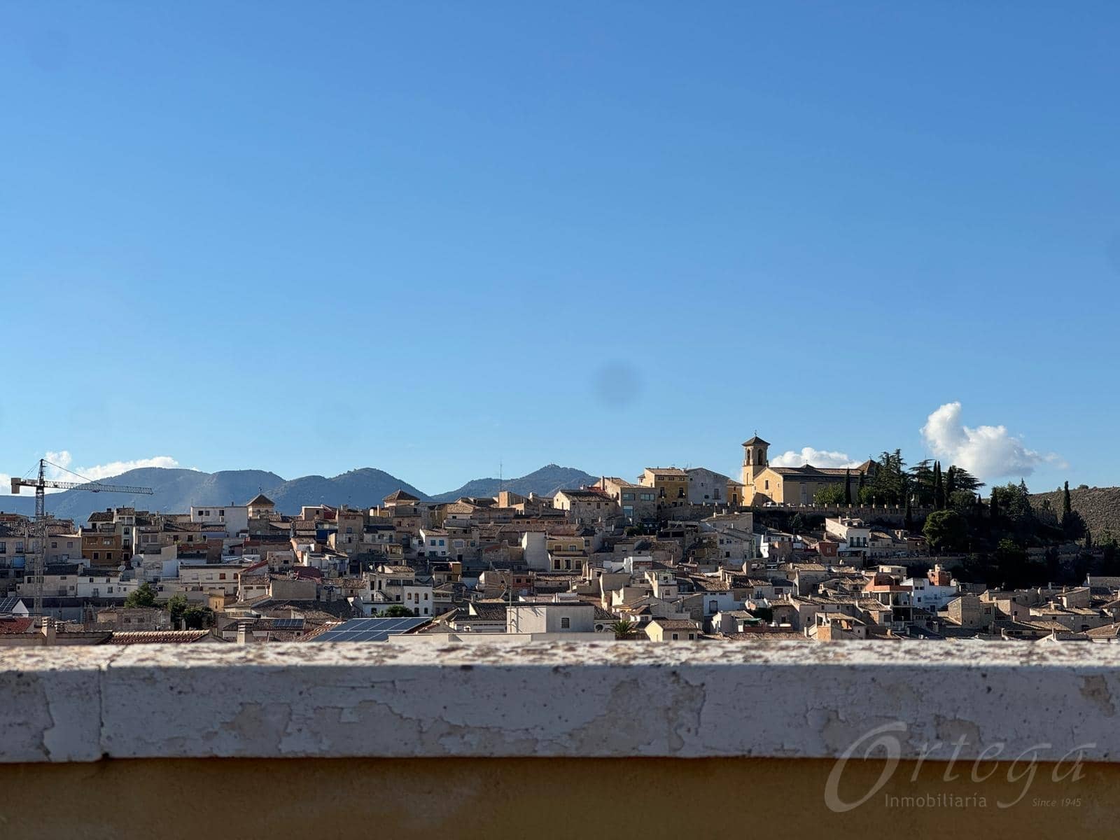 Casa de 4 habitaciones en Cehegín en venta con garaje - 230.000 € (Ref: 9486966)