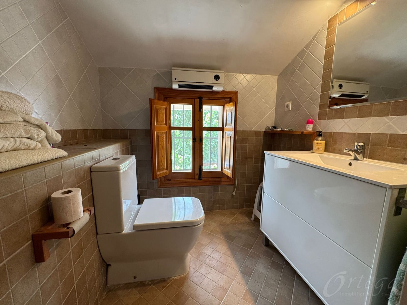 6 sypialnia Finka/Dom wiejski na sprzedaż w Cehegin z basenem garażem - 205 000 € (Ref: 9486967)