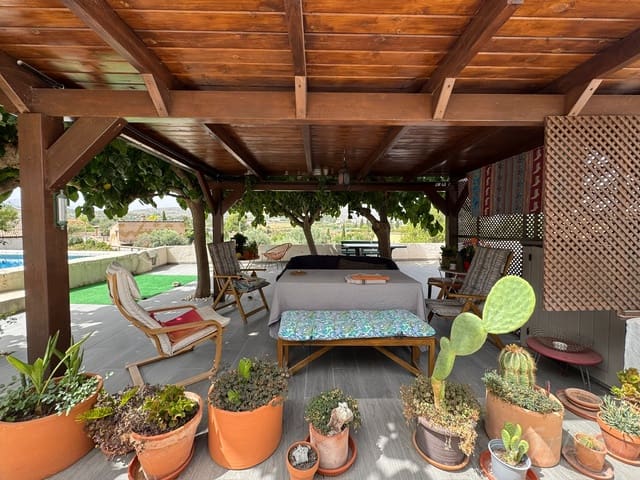 6 chambre Finca/Maison de Campagne à vendre à Cehegín avec piscine garage - 205 000 € (Ref: 9486967)