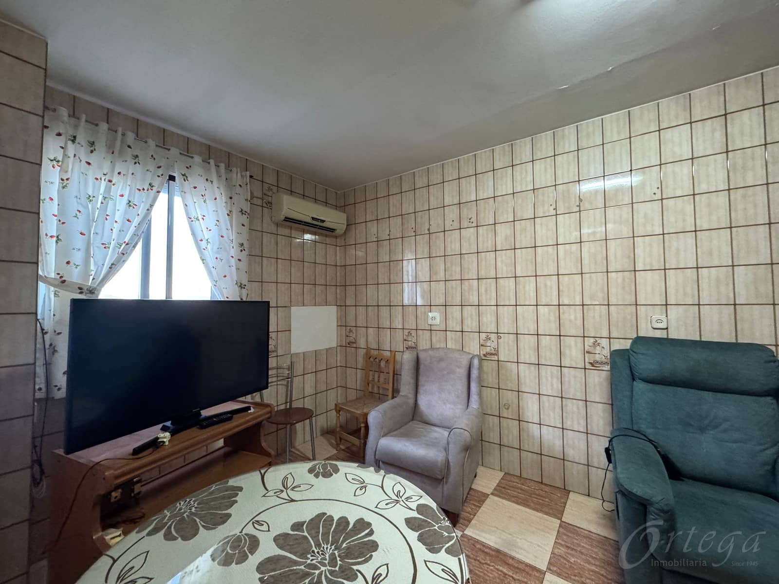 Casa de 4 habitaciones en Cehegín en venta con garaje - 59.500 € (Ref: 9486969)