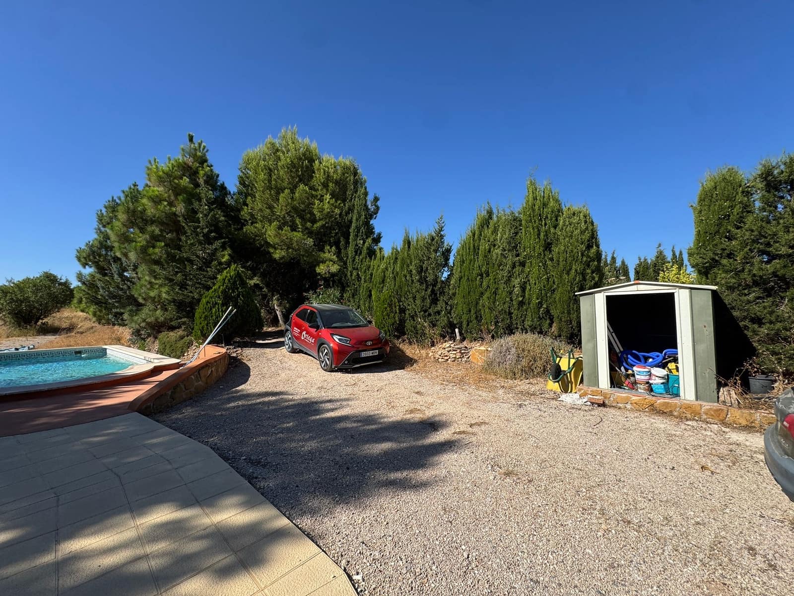 3 makuuhuone Maalaistalo myytävänä paikassa Benablon mukana uima-altaan 
autotalli - 185 000 € (Ref: 9486971)