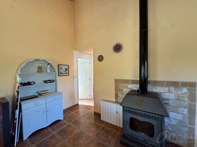 3 makuuhuone Maalaistalo myytävänä paikassa Benablon, Caravaca de la Cruz mukana uima-altaan 
autotalli - 185 000 € (Ref: 9486971)