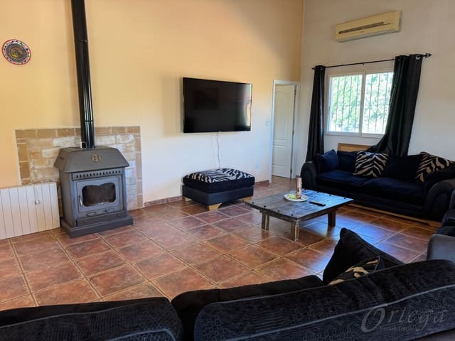 3 makuuhuone Maalaistalo myytävänä paikassa Benablon, Caravaca de la Cruz mukana uima-altaan 
autotalli - 185 000 € (Ref: 9486971)