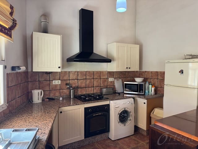 3 makuuhuone Maalaistalo myytävänä paikassa Benablon, Caravaca de la Cruz mukana uima-altaan 
autotalli - 185 000 € (Ref: 9486971)