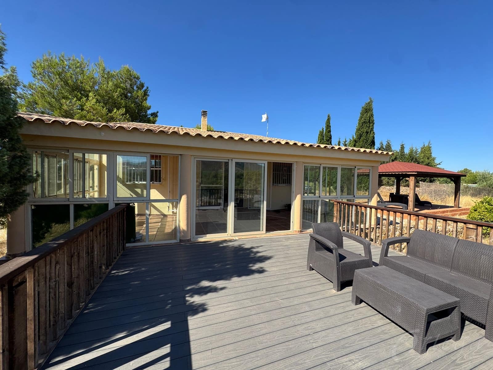 3 makuuhuone Maalaistalo myytävänä paikassa Benablon mukana uima-altaan 
autotalli - 185 000 € (Ref: 9486971)