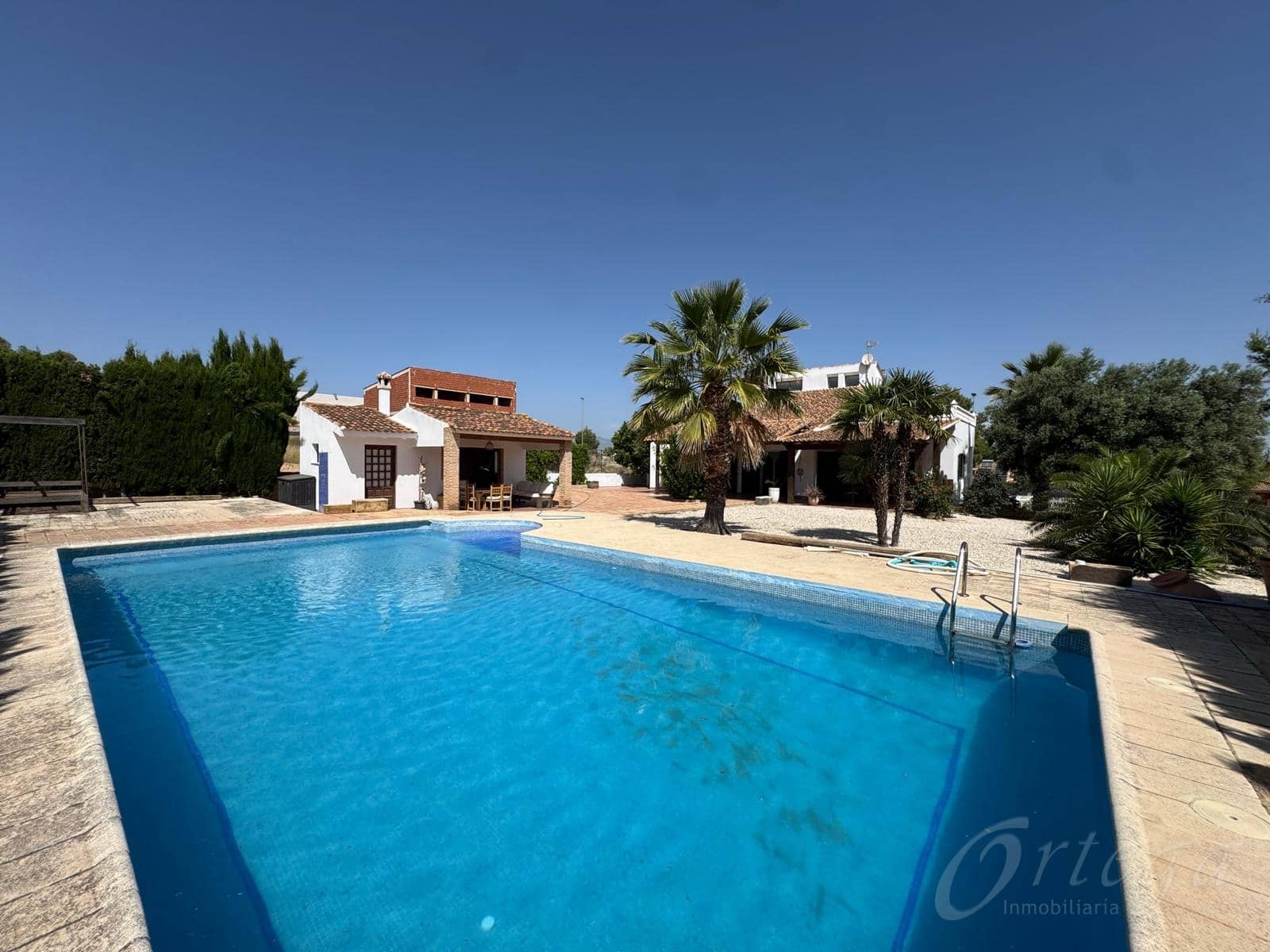 6 sypialnia Finka/Dom wiejski na sprzedaż w Calasparra z basenem garażem - 320 000 € (Ref: 9486972)