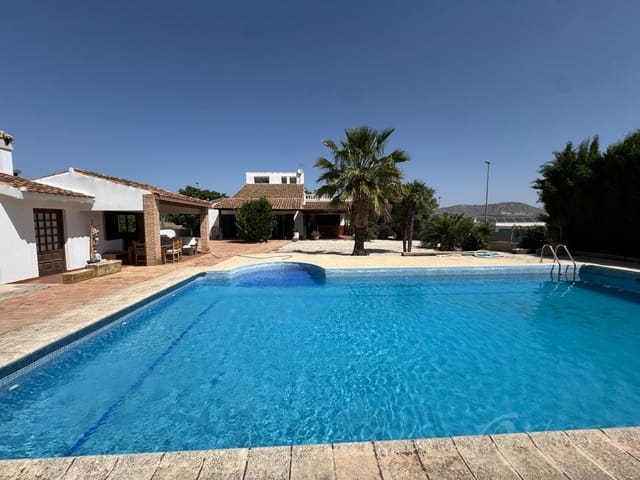 6 sypialnia Finka/Dom wiejski na sprzedaż w Calasparra z basenem garażem - 320 000 € (Ref: 9486972)