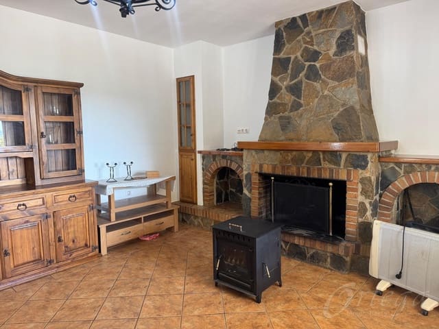 3 makuuhuone Maalaistalo myytävänä paikassa Bullas mukana 
autotalli - 225 000 € (Ref: 9486973)