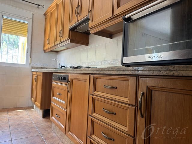 3 makuuhuone Maalaistalo myytävänä paikassa Bullas mukana 
autotalli - 225 000 € (Ref: 9486973)