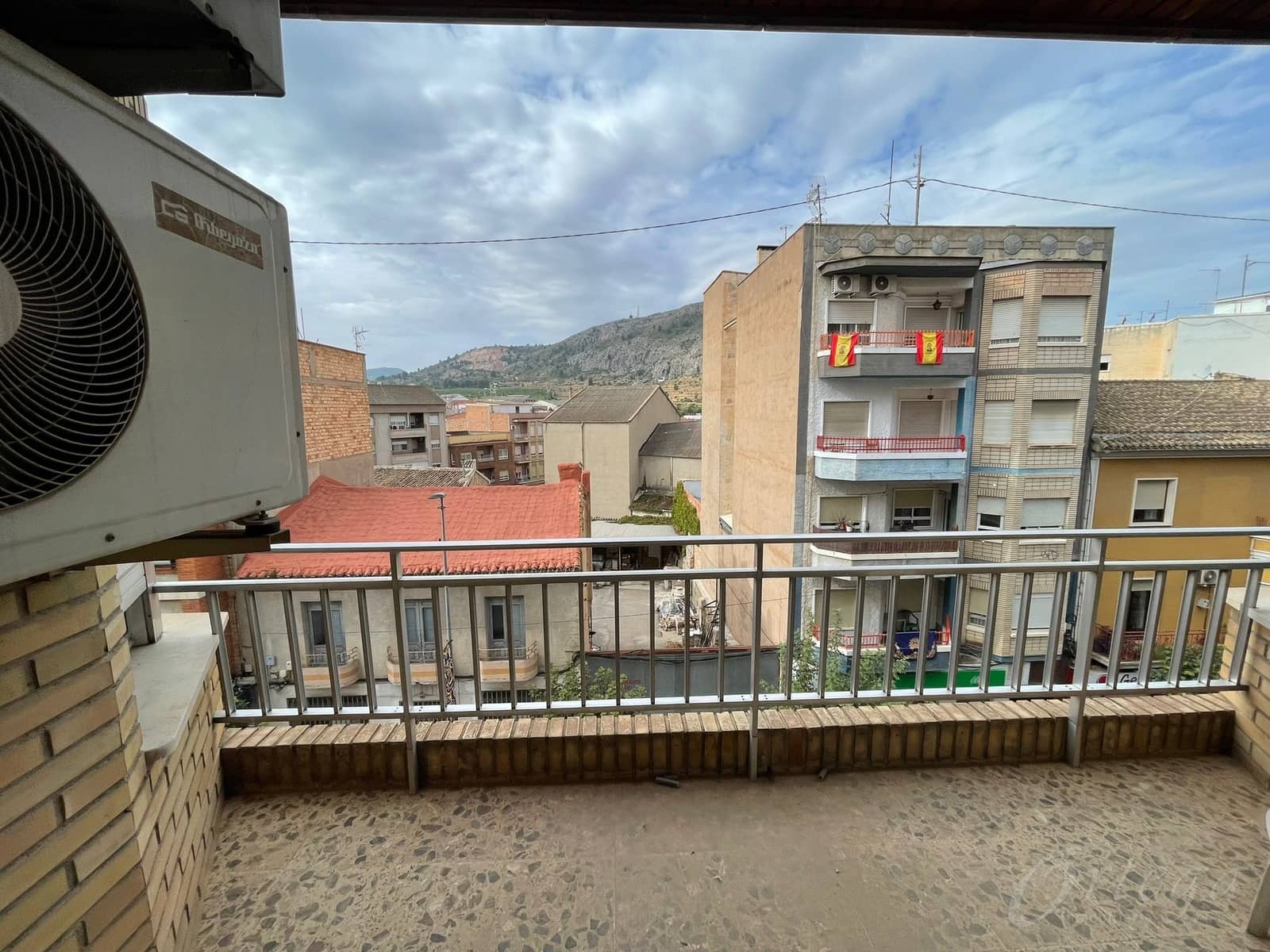 4 bedroom Flat for sale in Cehegin - € 89,500 (Ref: 9486974)