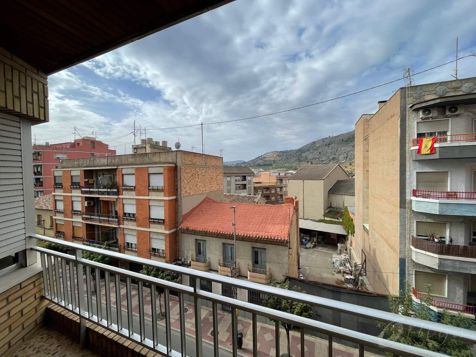 4 bedroom Flat for sale in Cehegin - € 89,500 (Ref: 9486974)