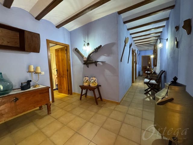 3 soveværelse Finca/Landehus til salg i Cehegín med swimmingpool garage - € 220.000 (Ref: 9486975)