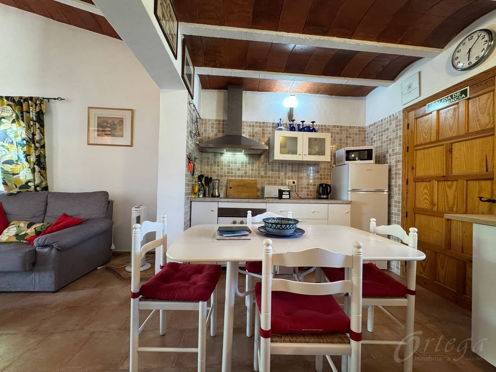 4 makuuhuone Maalaistalo myytävänä paikassa Cehegin mukana uima-altaan 
autotalli - 247 000 € (Ref: 9486978)