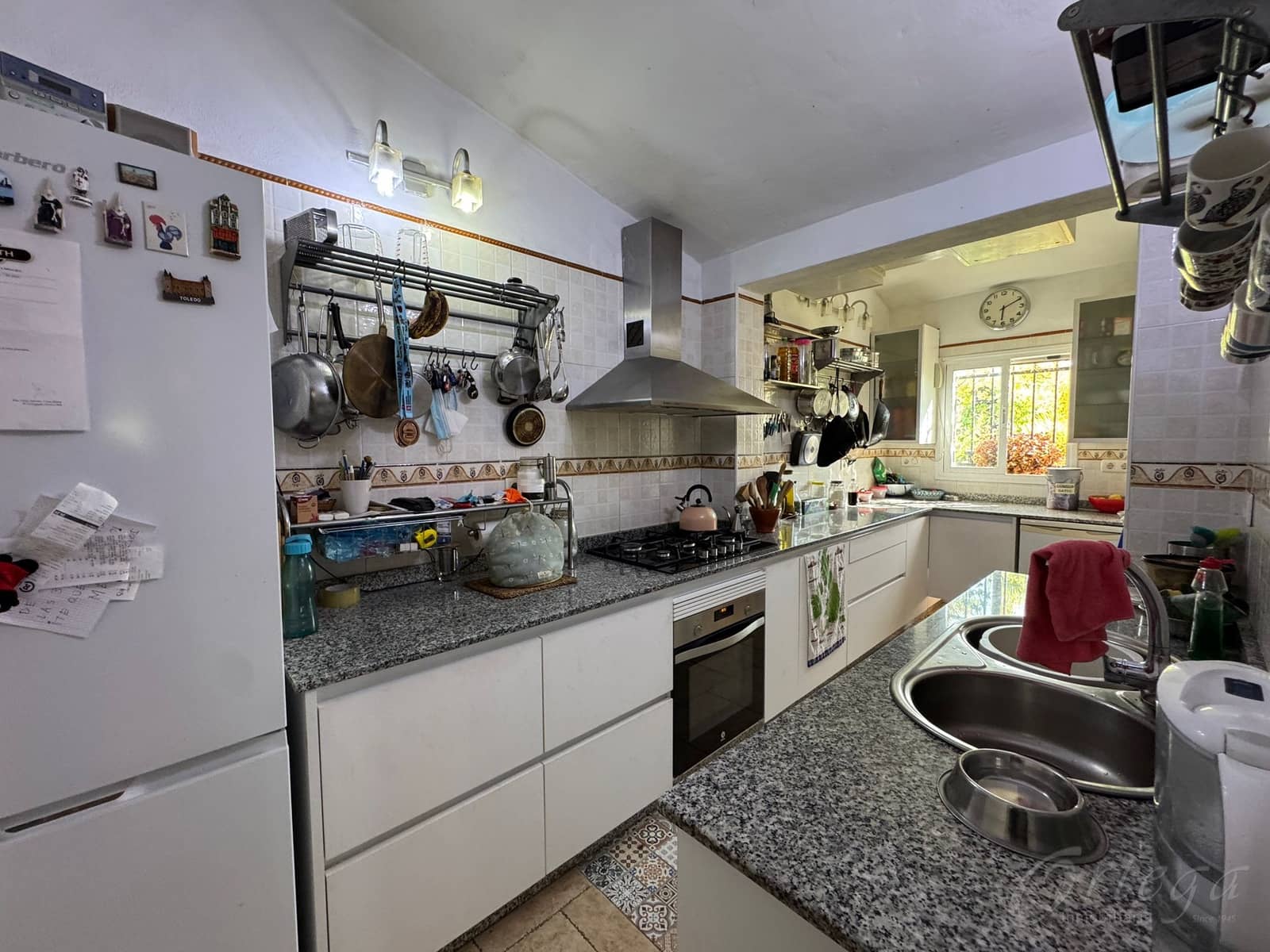 4 makuuhuone Maalaistalo myytävänä paikassa Cehegin mukana uima-altaan 
autotalli - 247 000 € (Ref: 9486978)