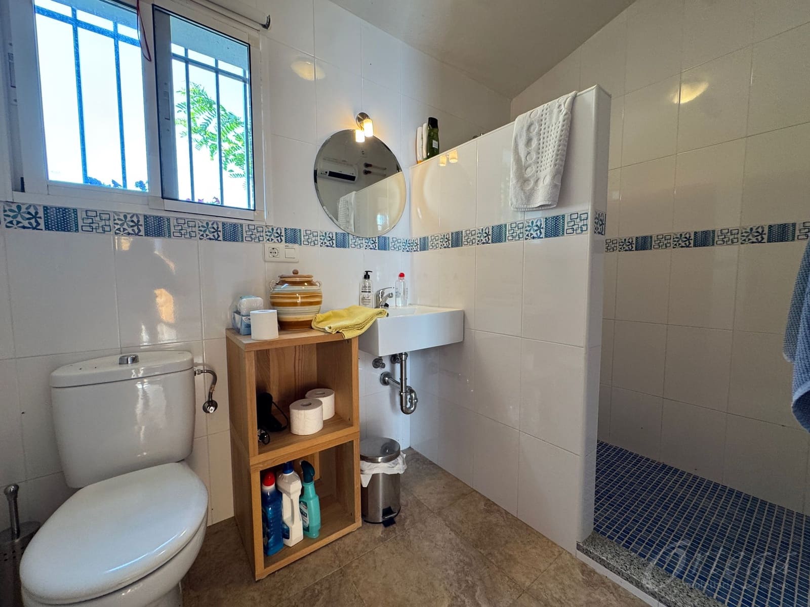 4 makuuhuone Maalaistalo myytävänä paikassa Cehegin mukana uima-altaan 
autotalli - 247 000 € (Ref: 9486978)