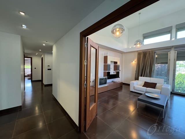 4 makuuhuone Maalaistalo myytävänä paikassa Cehegín mukana uima-altaan 
autotalli - 610 000 € (Ref: 9486979)