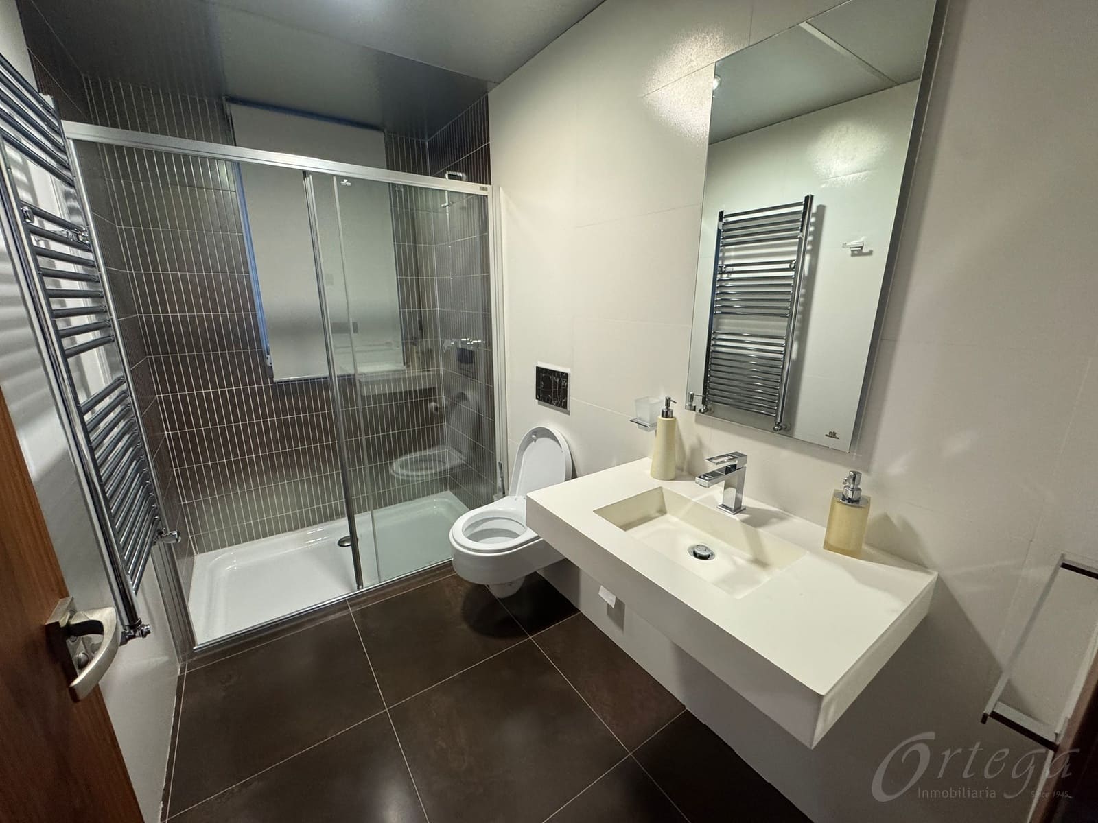 4 makuuhuone Maalaistalo myytävänä paikassa Cehegin mukana uima-altaan 
autotalli - 610 000 € (Ref: 9486979)