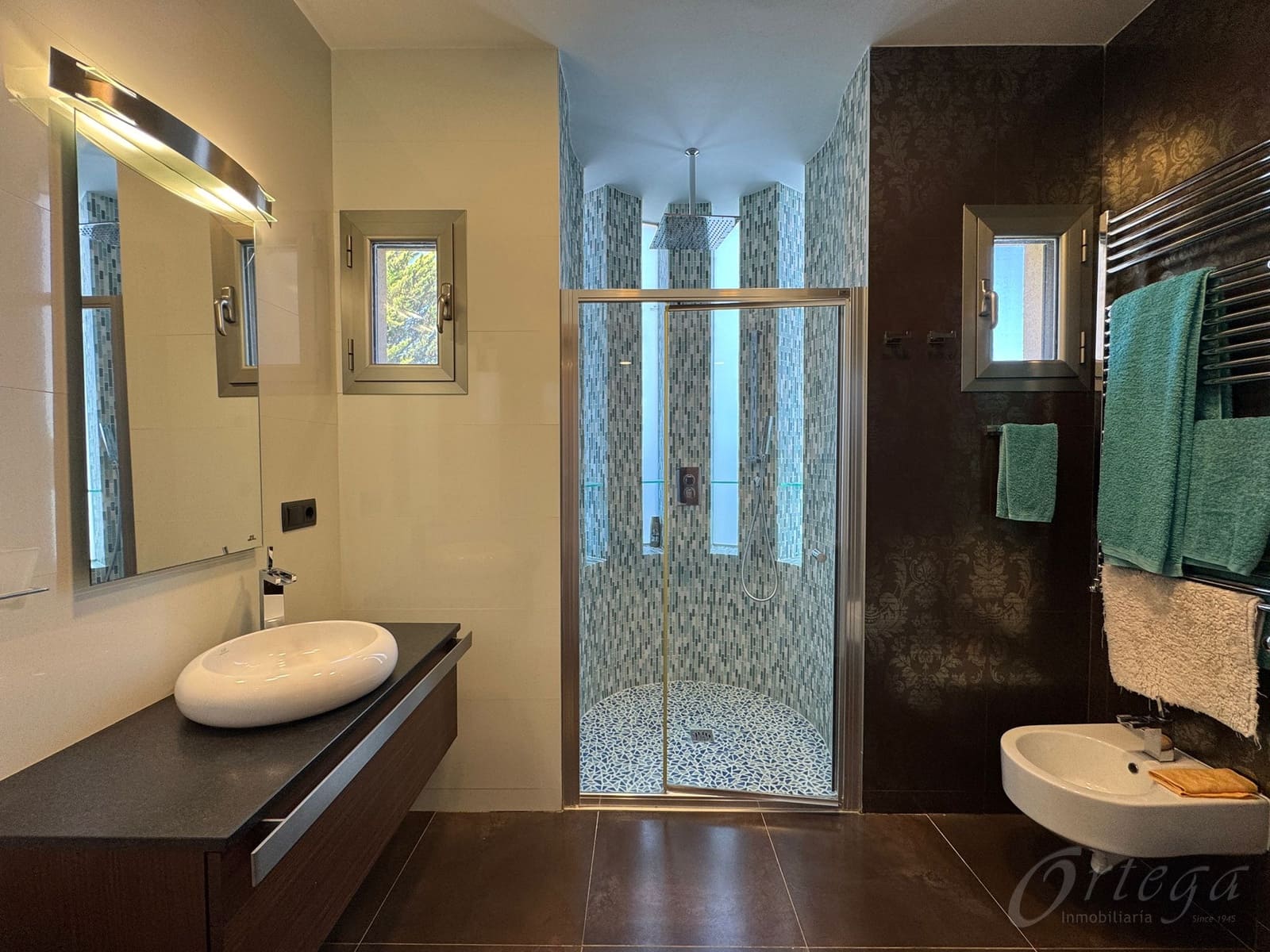 4 makuuhuone Maalaistalo myytävänä paikassa Cehegin mukana uima-altaan 
autotalli - 610 000 € (Ref: 9486979)