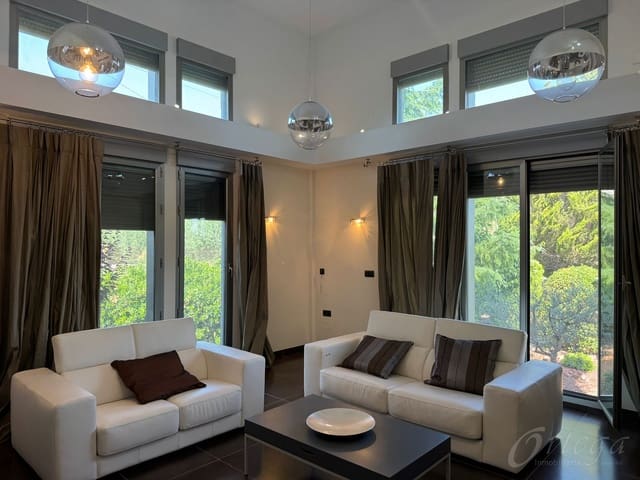 4 makuuhuone Maalaistalo myytävänä paikassa Cehegín mukana uima-altaan 
autotalli - 610 000 € (Ref: 9486979)