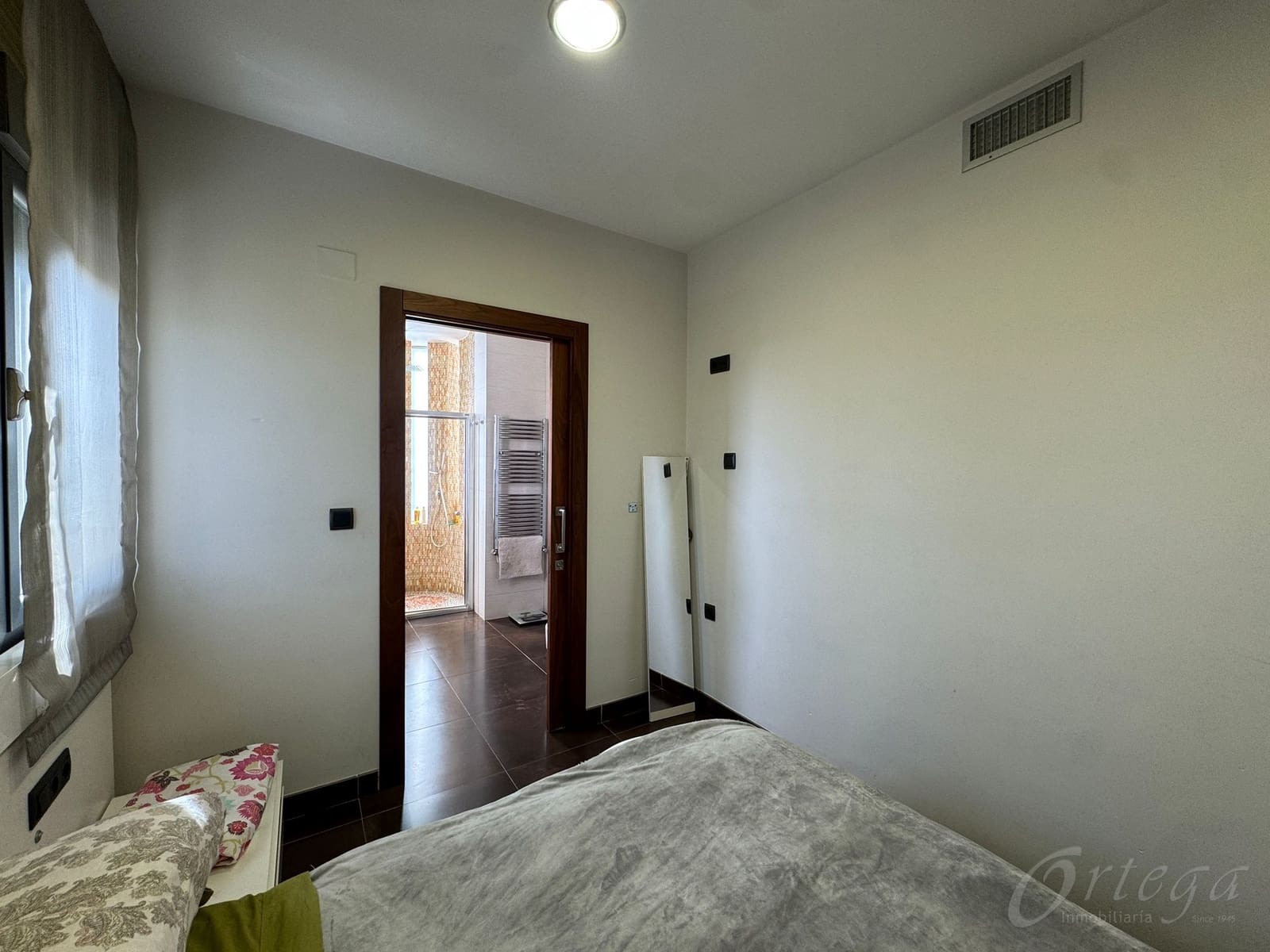 4 makuuhuone Maalaistalo myytävänä paikassa Cehegin mukana uima-altaan 
autotalli - 610 000 € (Ref: 9486979)