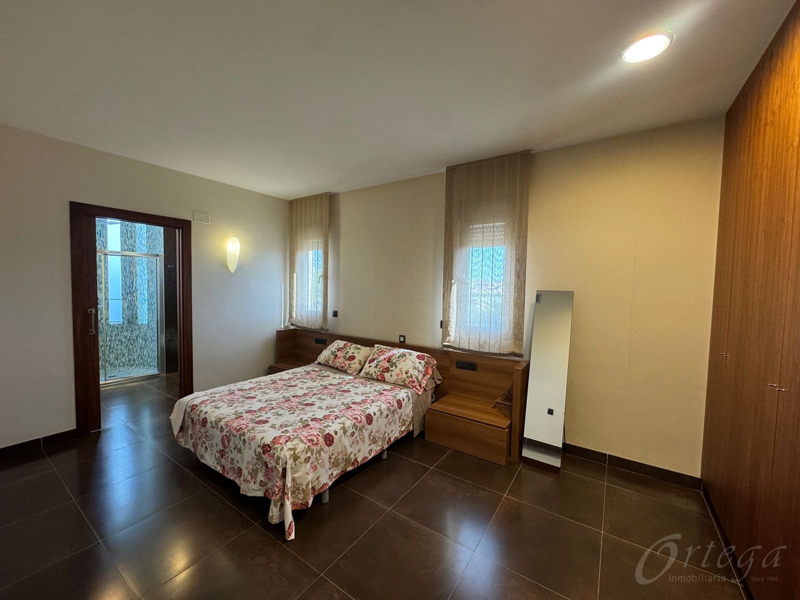 4 makuuhuone Maalaistalo myytävänä paikassa Cehegin mukana uima-altaan 
autotalli - 610 000 € (Ref: 9486979)