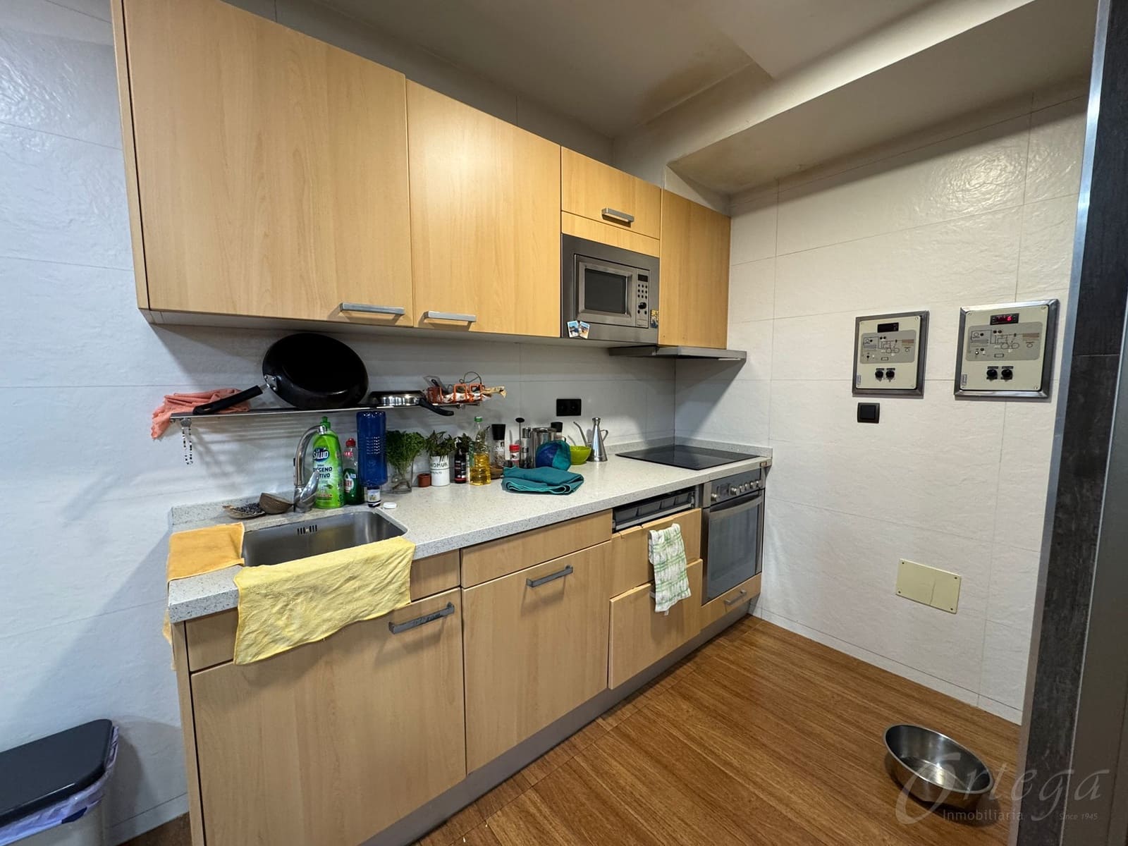 4 makuuhuone Maalaistalo myytävänä paikassa Cehegin mukana uima-altaan 
autotalli - 610 000 € (Ref: 9486979)