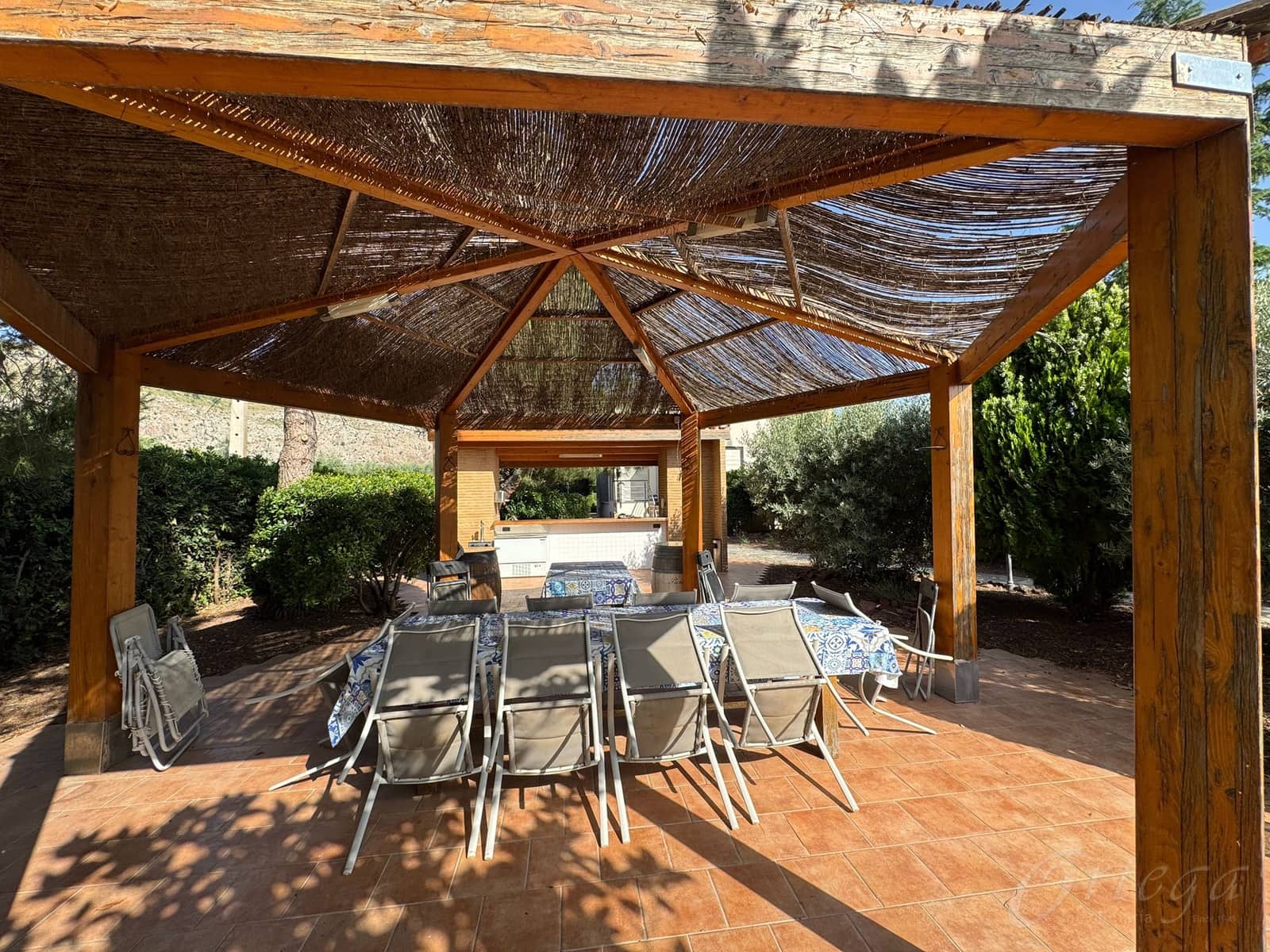 4 makuuhuone Maalaistalo myytävänä paikassa Cehegin mukana uima-altaan 
autotalli - 610 000 € (Ref: 9486979)