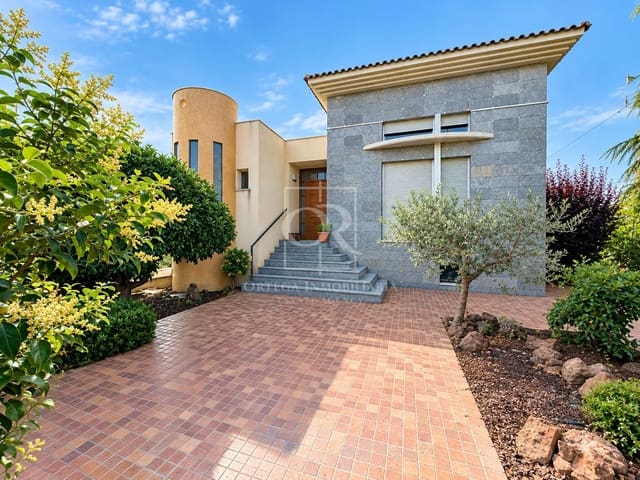 4 sypialnia Finka/Dom wiejski na sprzedaż w Cehegín z basenem garażem - 610 000 € (Ref: 9486979)