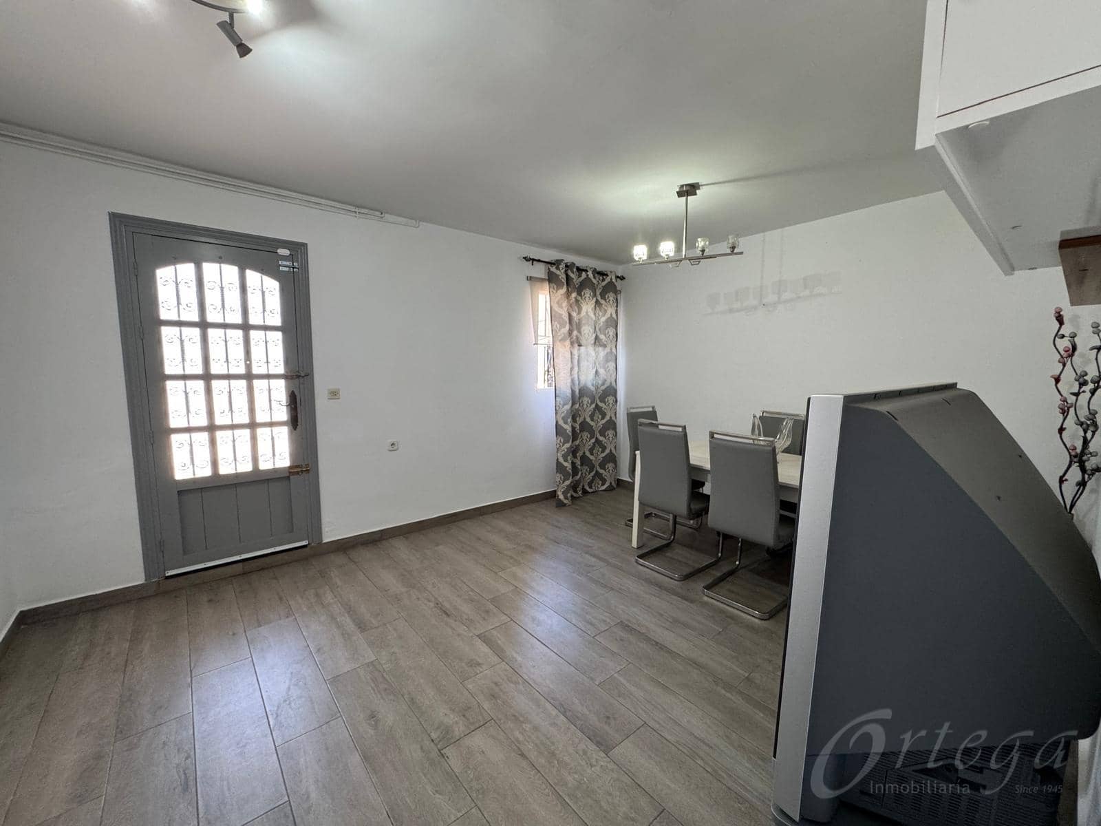 4 quarto Casa em Banda para venda em Cehegin com garagem - 170 000 € (Ref: 9486981)