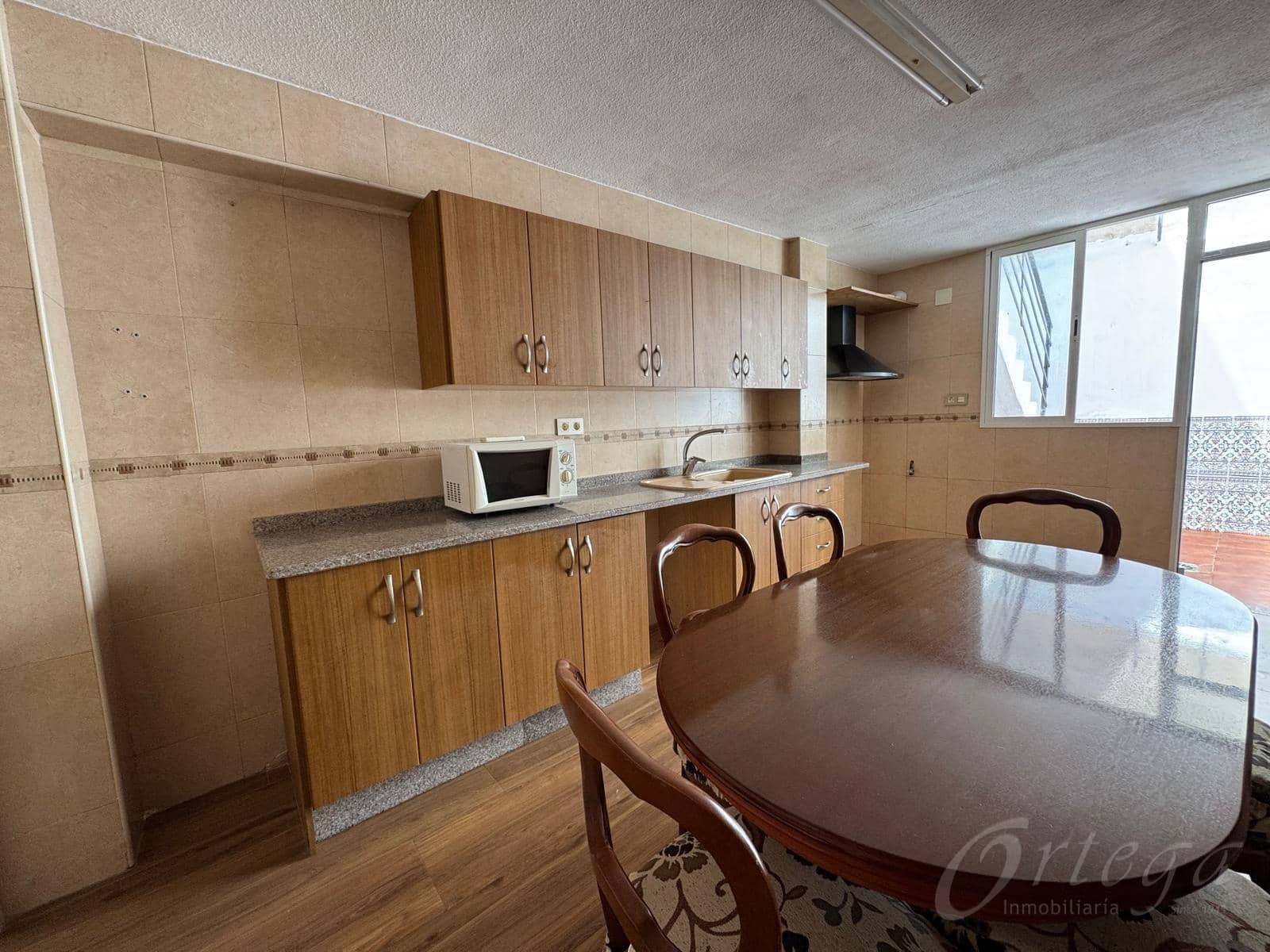 4 quarto Casa em Banda para venda em Cehegin com garagem - 170 000 € (Ref: 9486981)