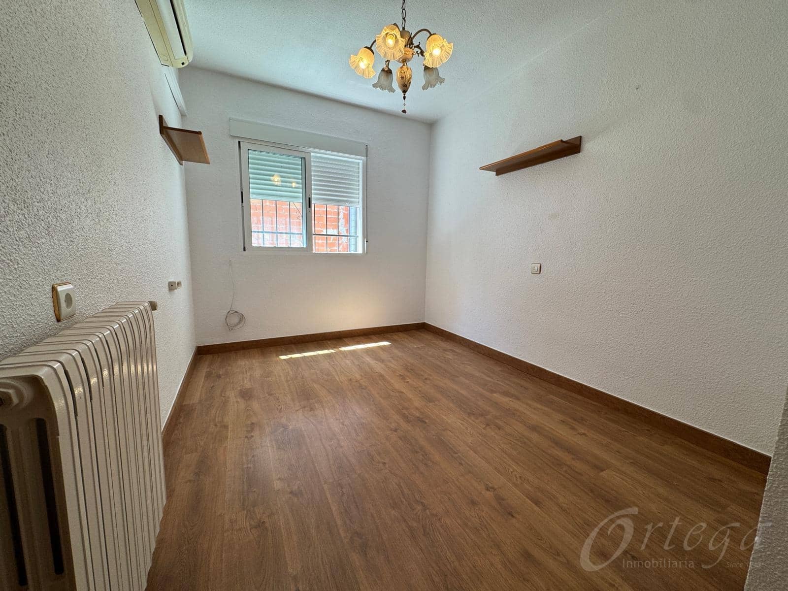 4 quarto Casa em Banda para venda em Cehegin com garagem - 170 000 € (Ref: 9486981)