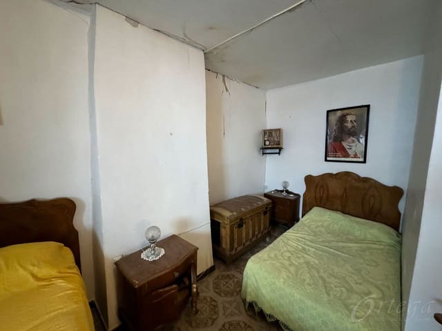 4 makuuhuone Omakotitalo myytävänä paikassa Cehegín - 29 900 € (Ref: 9494106)