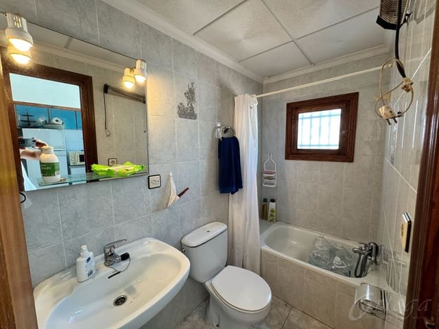 4 makuuhuone Omakotitalo myytävänä paikassa Cehegín - 29 900 € (Ref: 9494106)