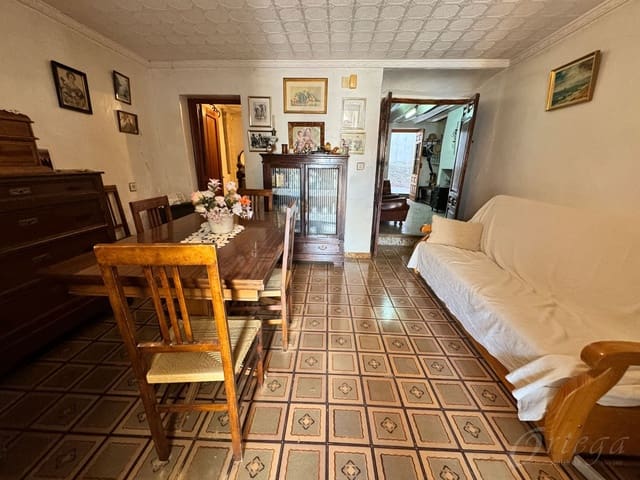 4 makuuhuone Omakotitalo myytävänä paikassa Cehegín - 29 900 € (Ref: 9494106)