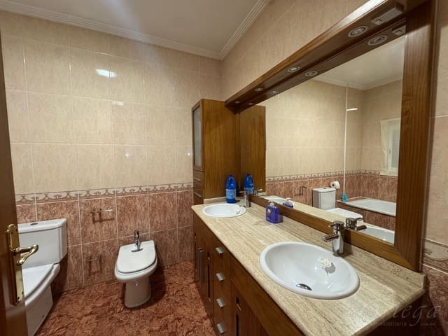 Apartamento de 3 habitaciones en Cehegín en alquiler con garaje - 500 € (Ref: 9495341)