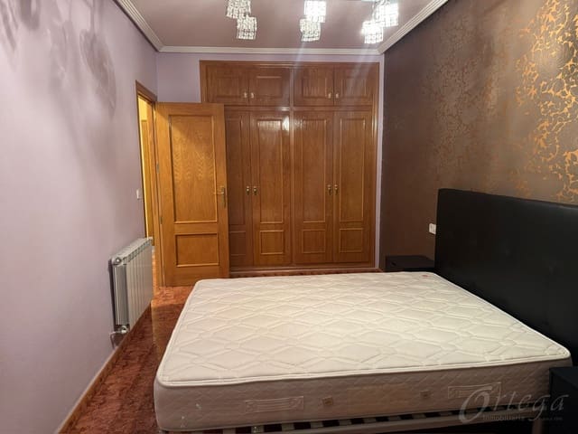 Apartamento de 3 habitaciones en Cehegín en alquiler con garaje - 500 € (Ref: 9495341)