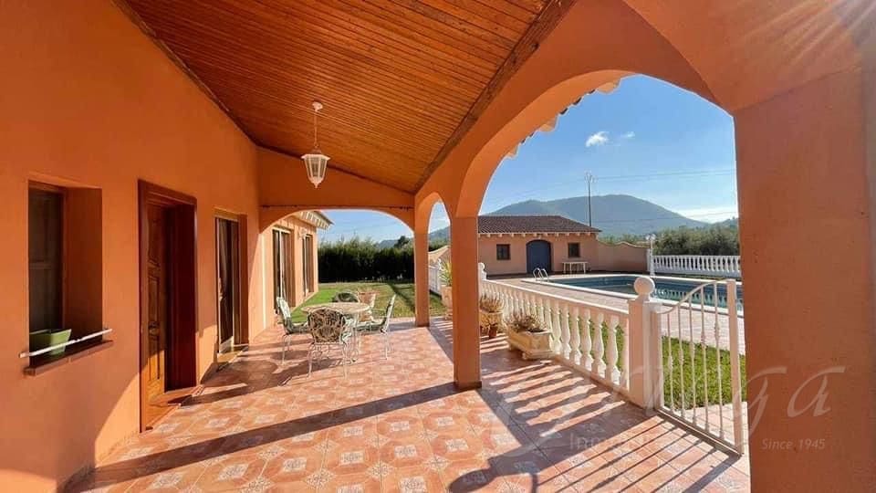 3 soverom Finca/Herregård til leie i Bullas med svømmebasseng garasje - € 1 200 (Ref: 9495342)