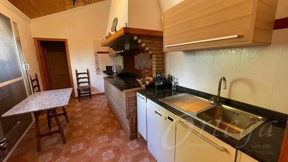 3 soverom Finca/Herregård til leie i Bullas med svømmebasseng garasje - € 1 200 (Ref: 9495342)