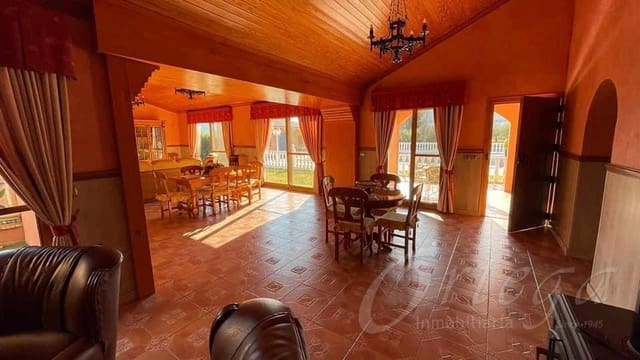 3 soverom Finca/Herregård til leie i Bullas med svømmebasseng garasje - € 1 200 (Ref: 9495342)