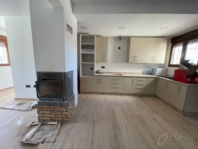 3 Zimmer Finca/Landgut zu vermieten in Caravaca de la Cruz mit Pool Garage - 1.100 € (Ref: 9524937)