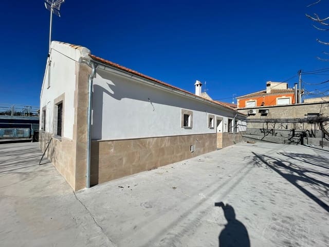 3 Zimmer Finca/Landgut zu vermieten in Caravaca de la Cruz mit Pool Garage - 1.100 € (Ref: 9524937)