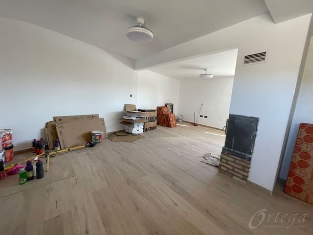 3 Zimmer Finca/Landgut zu vermieten in Caravaca de la Cruz mit Pool Garage - 1.100 € (Ref: 9524937)