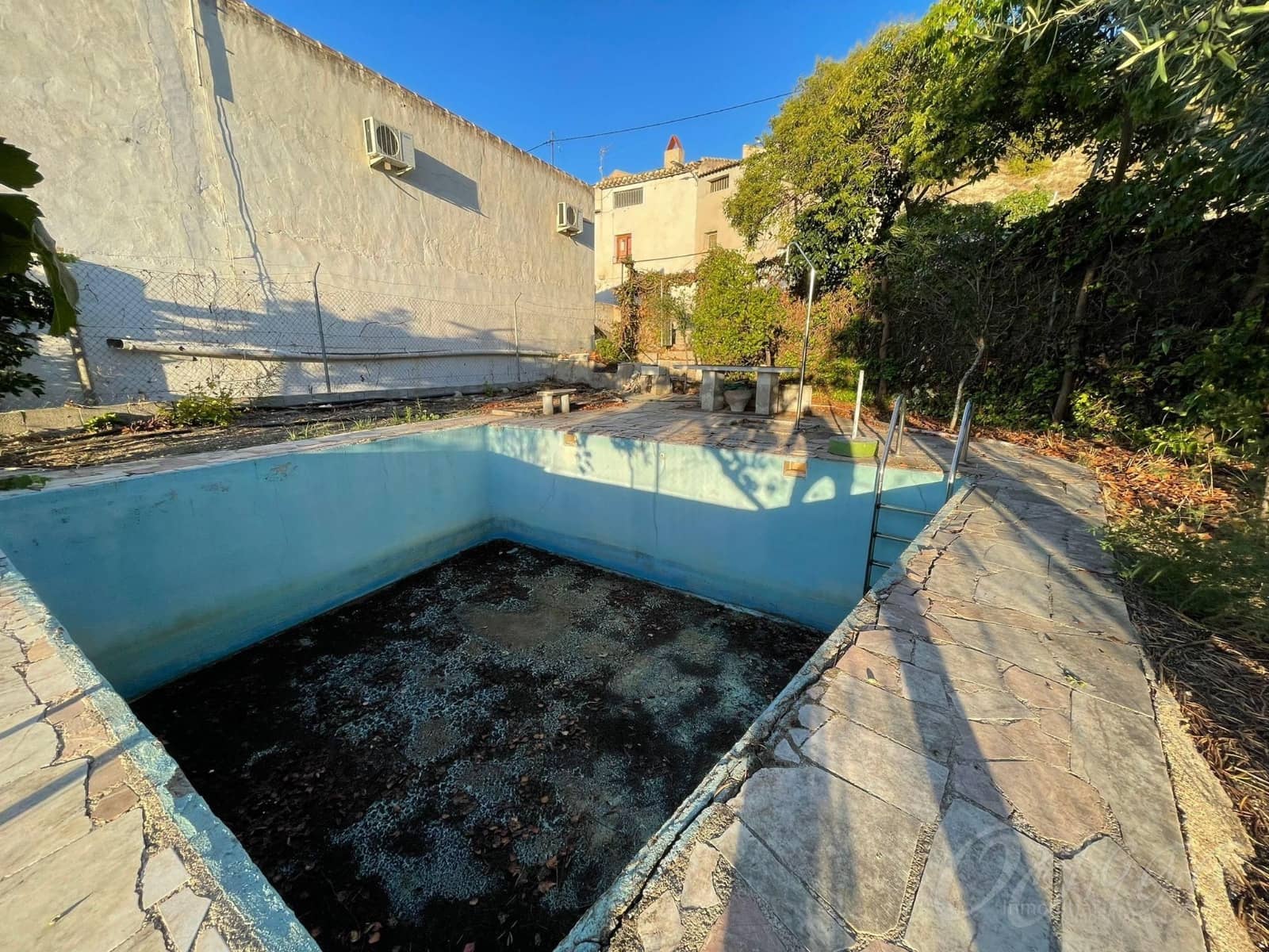 4 soveværelse Finca/Landehus til salg i Cehegin med swimmingpool garage - € 42.000 (Ref: 9524939)