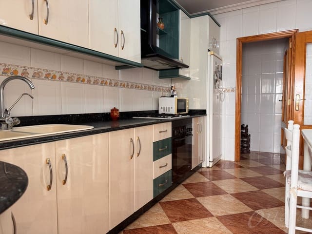 4 soverom Leilighet til salgs i Cehegín med garasje - € 119 000 (Ref: 9590502)