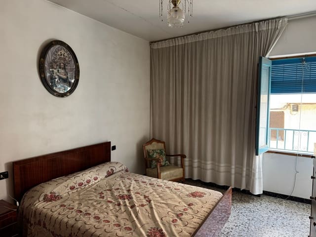4 camera da letto Casa in vendita in Cehegín - 90.000 € (Rif: 9671280)